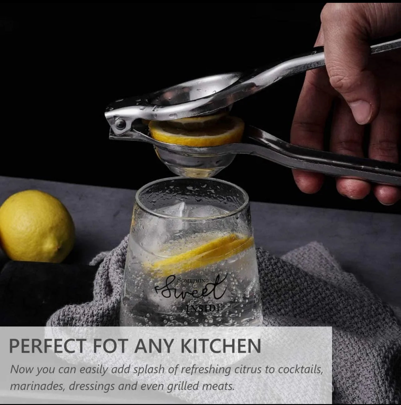Stainless Steel Lemon Squeezer Hand Press Juicer for Lemons Oranges And Citrus Fruit Kitchen Tool